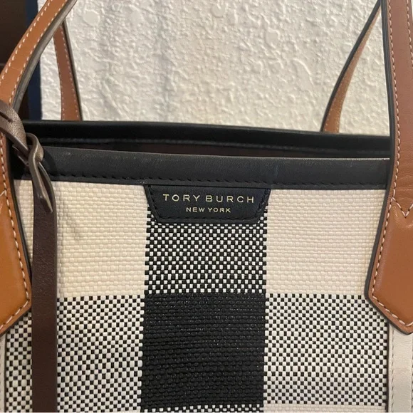 Tory Burch, New York large leather tote, like brand new.